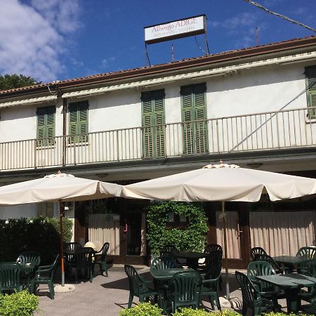Boara Pisani Albergo Adige מראה חיצוני תמונה